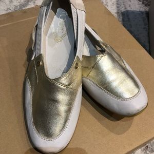 💗💗TOD’s Shoes (Size 39.5)💗💗